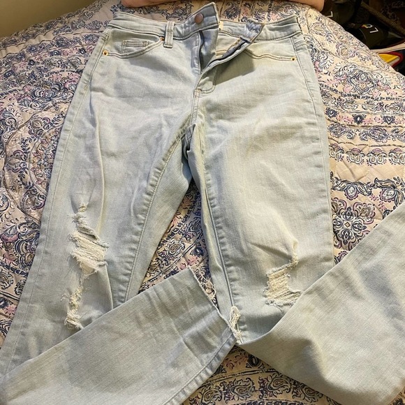 Universal Thread Skinny Jeans - Picture 1 of 4